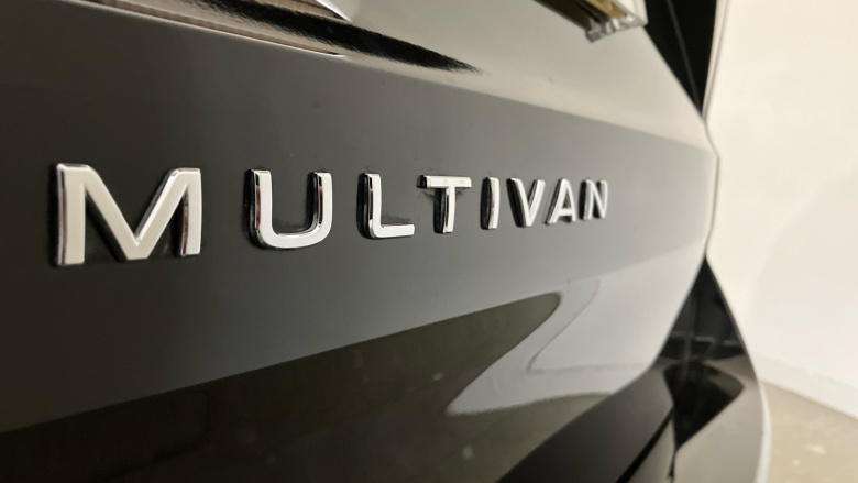 Volkswagen Multivan 2.0 TDI Life 5dr DSG Diesel Estate